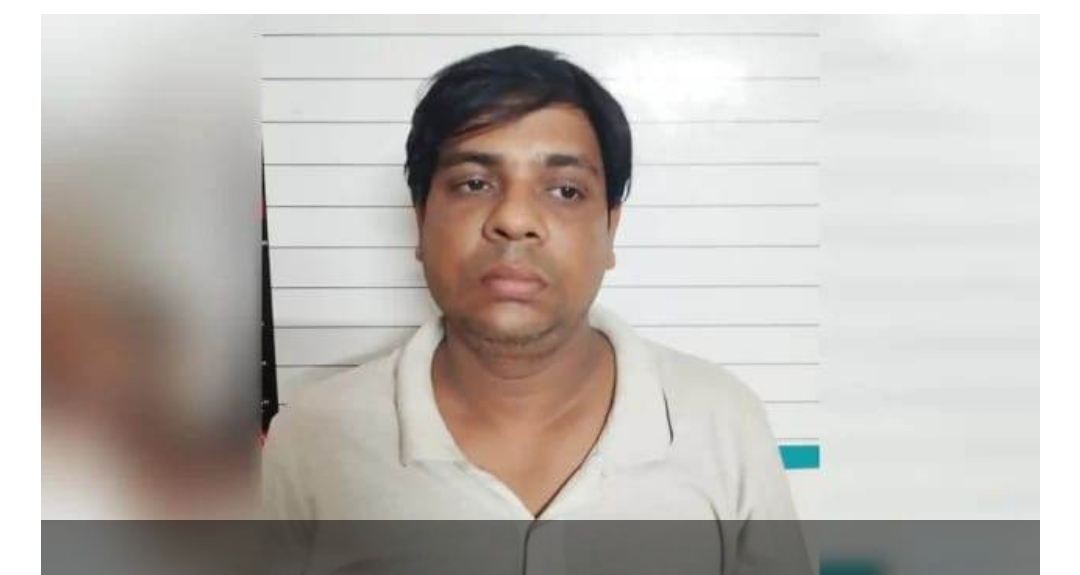 উত্তরায় বৈষম্যবিরোধী ছাত্র হত্যা মামলার আসামি অস্ত্রসহ গ্রেপ্তার