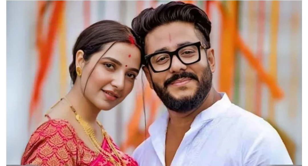 ফেসবুক অ্যাকাউন্ট হ্যাক হয়েছে:শুভশ্রীর স্বামী রাজের