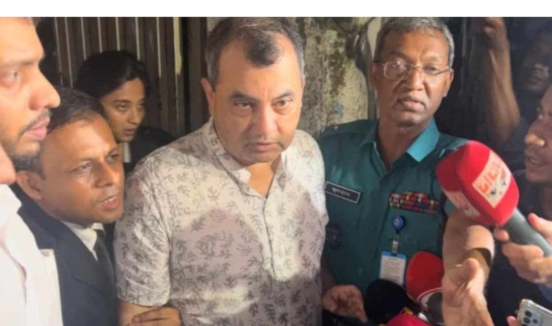 চার মামলায় জামিন পেয়ে কারামুক্ত হয়েছেন সাবেক বন ও পরিবেশমন্ত্রী সাবের হোসেন চৌধুরী
