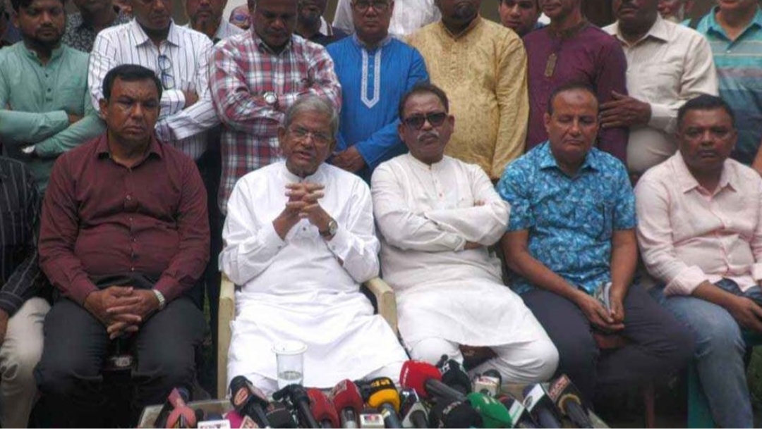 ফ্যাসিবাদের প্রধান হোতা ভারতে অবস্থান করছে তাই আমাদের মাথার উপর এখনও বিপদ আছে