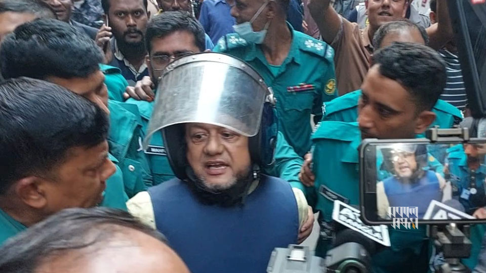 আমার গল্প শুনলে সবার হৃদয় কাঁদবে, আদালতকে মতিউর