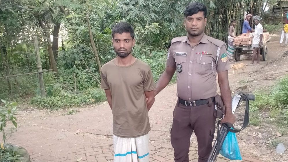 গাজীপুরে ইয়াবাসহ মাদক বিক্রেতা হৃদয় আটক